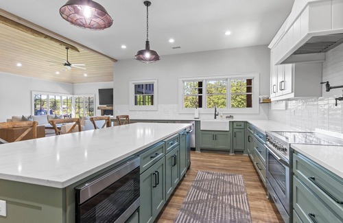 Jacksons' Gap Casa | Lakeshore Oasis on Lake Martin