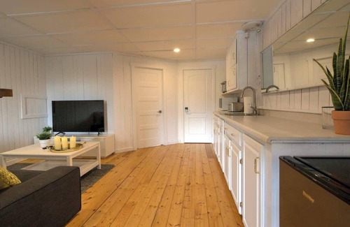 Saint-Brigitte-de-Laval Apartamento | Lakeside Getaway #1 | Spa Sauna Firepit