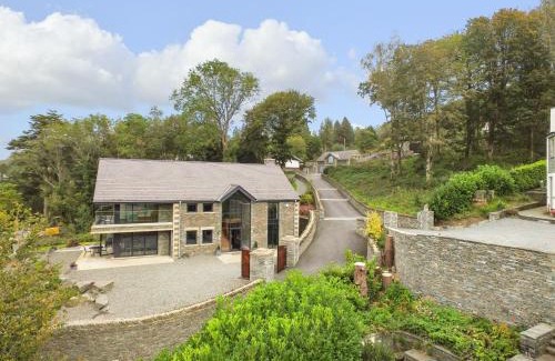Windermere Casa | Lakeside at Louper Weir