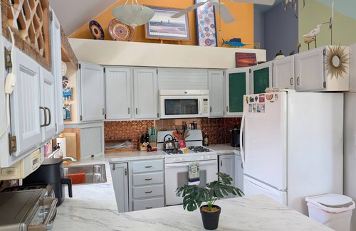 Ottawa County Casa | Lakeside Bliss: 5-Bedroom Retreat with Private Beach Access & Scenic Views