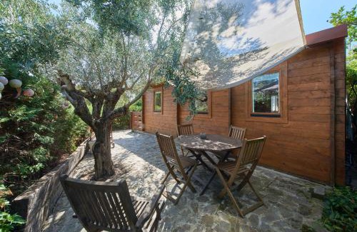 Montargil Chalet De Esquí | Lakeside Cabin Oasis w/AC, By TimeCooler