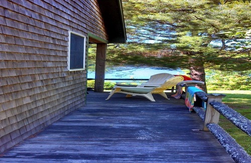Northport Cabina | Campamento junto al lago en el estanque Pitcher