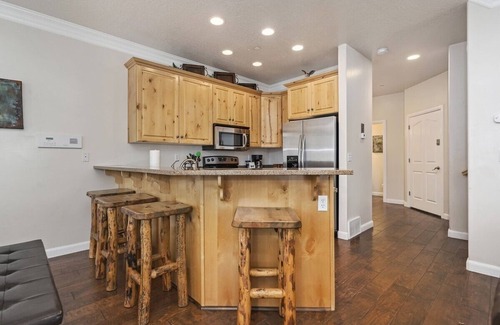 Ogden Condominio | Lakeside Condo cerca de Pineview Reservoir y Snowbasin Resort
