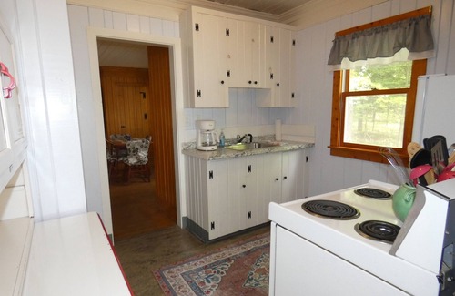 Alden Casa | Lakeside Cottage on Torch Lake