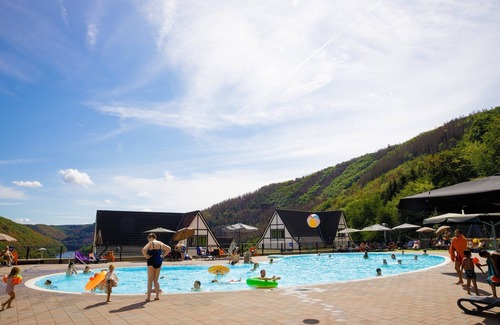 Heimbach Villa | Bonito chalet con sauna, cerca de un lago