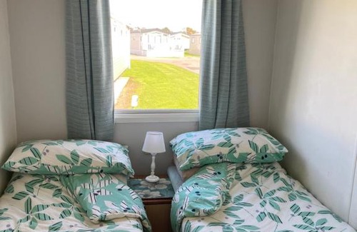 Chichester Otro | Lakeside