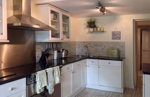 Torpoint Cabaña | Lakeside