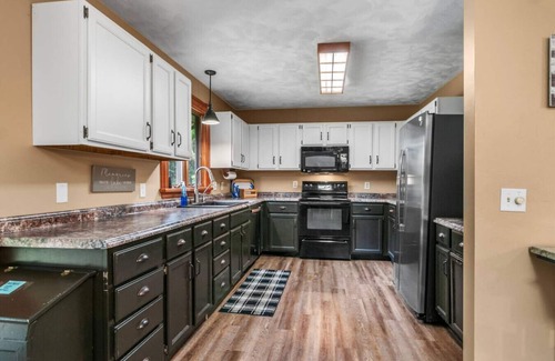 Gaylord Casa | Lakeside Getaway includes Hot Tub (pet friendly)