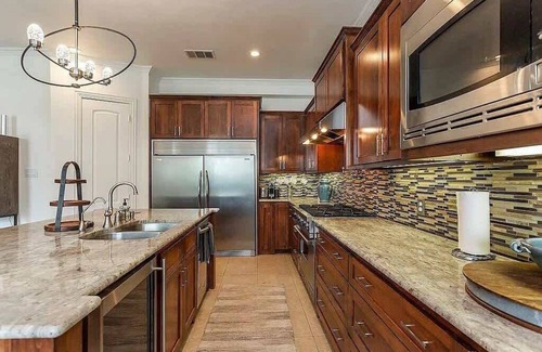 Little Elm Casa | Lakeside Grand Villa - Lone Star State, Little Elm