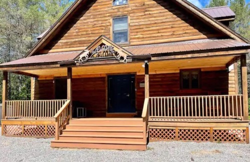 Denmark Cabina | Lakeside Haven - Ice fishing, Snowmobiling, Skiing