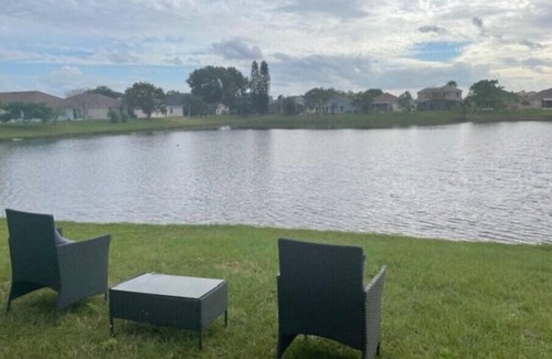 Lakeside Estates Casa | Lakeside Haven with Pool & Game Room