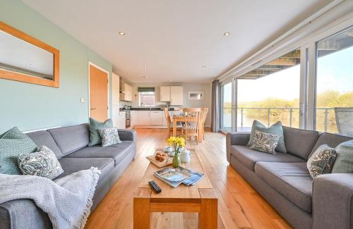 Winnard's Perch Casa | Lakeside House on Retallack Resort with Hot Tub 110