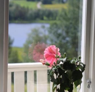 Ramvik Casa | Lakeside House, Storstugan