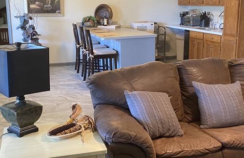 Hot Springs Village Apartamento | Lakeside Lake Balboa w/2 kayaks