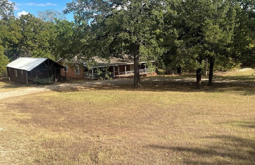 Kingston Apartamento | Lakeside Landing Guest House, Lake Access, Hiking, Starlink
