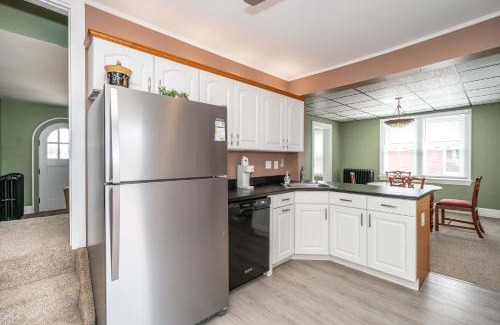 Lakeside Park Casa | Lakeside Landing - Modern & Chic 3BR Retreat