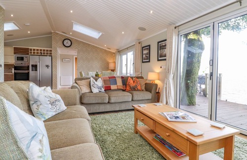 Bowness-on-Windermere Cabaña | Lakeside Lodge