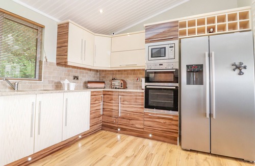 Bowness-on-Windermere Cabaña | Lakeside Lodge