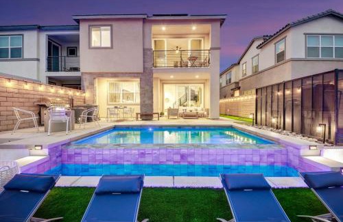 Terra Lago Casa | Lakeside Lottery with Game Room