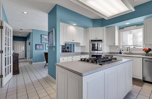 Oshkosh Casa | Lakeside Lux of Oshkosh- Lake/Games/10beds/Luxury