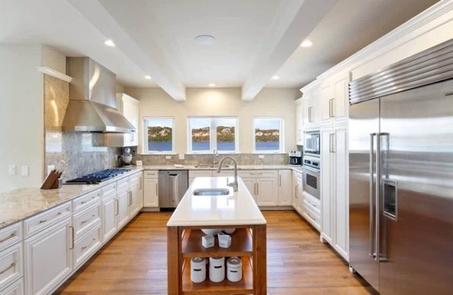 Osage Beach Casa | Lakeside Lux - Where EVERY Luxury Awaits