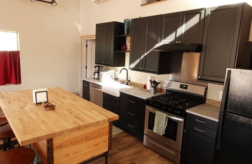 Mathiston Cabina | Cabaña de lujo junto al lago en 125 acres (20 min a MSU) - Capacidad para 6