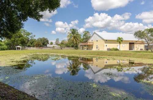 Loxahatchee Groves Apartamento | Lakeside main Level Appt