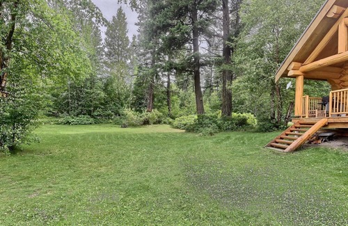 Gold Bridge Chalet De Esquí | Lakeside Mountain Chalet- Lago Tyaughton (Tyax)