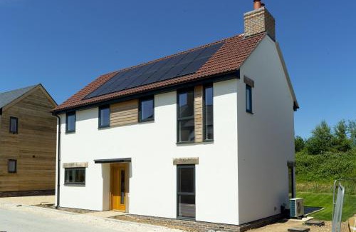 Holworth Casa | Lakeside property with spa on a nature reserve Bulrushes BV04