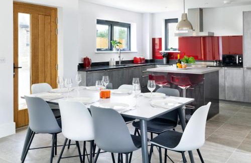 Holworth Casa | Lakeside property with spa on a nature reserve Bulrushes BV04