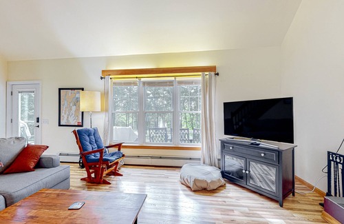North Hero Casa | Lakeside Retreat in North Hero with dock, boat, & kayaks