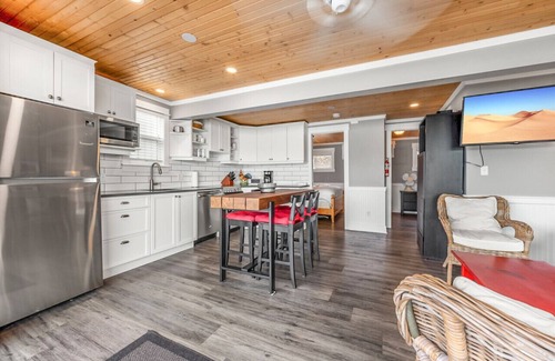 Central Okanagan Apartamento | Lakeside Serenity Retreat #10