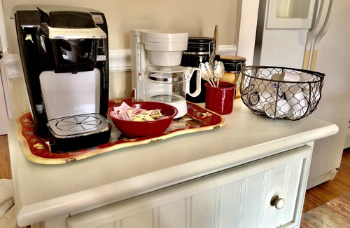 Diamondhead Apartamento | Lakeside studio - Affordable Month to Month, Golf, Pools, Quiet