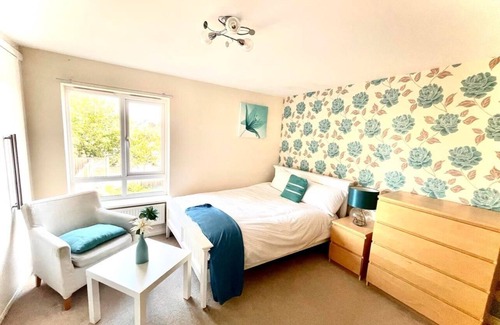 West Thurrock Casa | Lakeside Stylish 3 Bedroom House