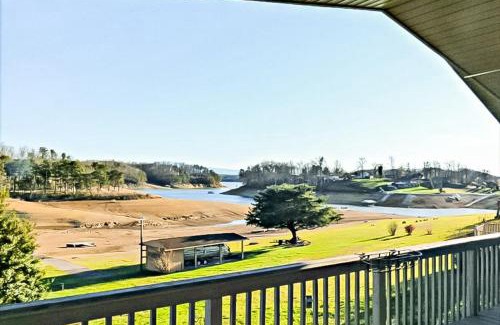 Dandridge Casa | Lakeside