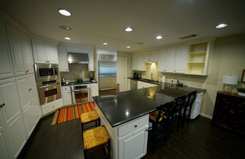 Rivercrest Casa | Lakeside Waterfront Lake Austin Home