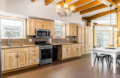 North Anson Casa | Lakeside Winter Wonderland/ Ski House by Sugarloaf