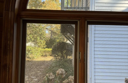 Hattiesburg Casa | Lakeside with a pool, zip line, horse shoe pit, kayaks. Large gathering spaces