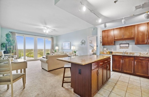 Panama City Beach Condominio | Laketown Wharf 1331