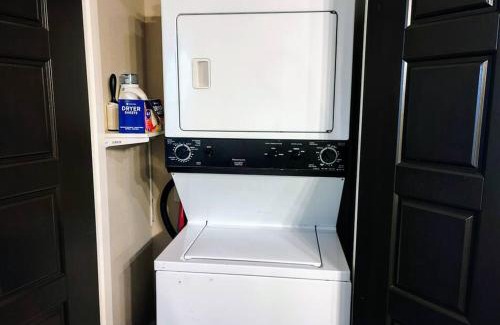 Mid America Casa | Lakeview B - 10 Minutes to Oaklawn Racing & Gaming