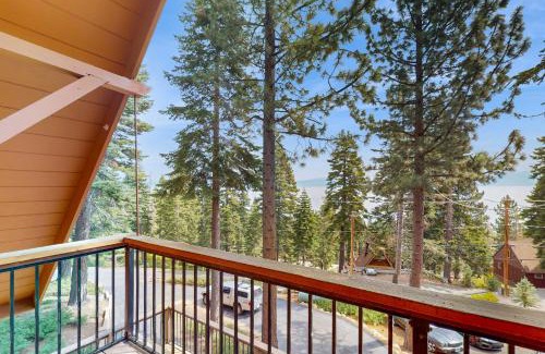 Tahoma Casa | Lakeview Cabin