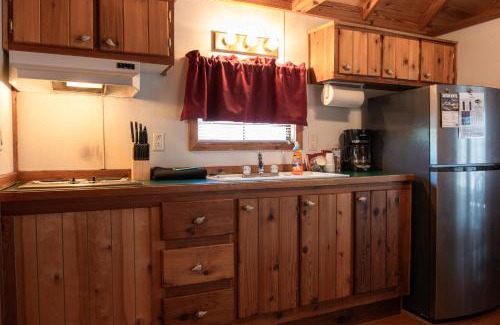 Mead Casa | Lakeview Cedar Cabin - Striper King - 5