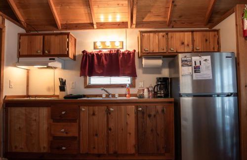 Mead Casa | Lakeview Cedar Cabin - Striper King - 5