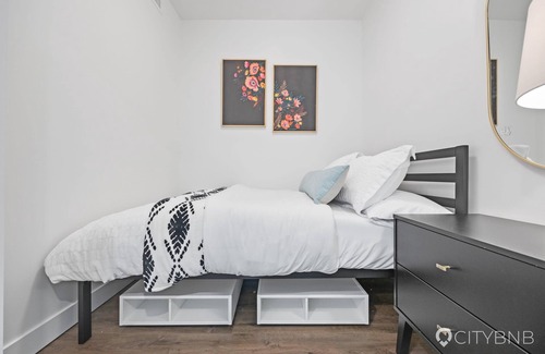 Downtown Kelowna Condominio | Lakeview. Downtown. 2 beds. AC. Parking UDGRD.