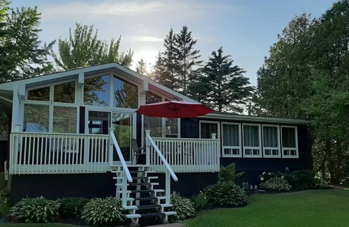 Bobcaygeon Casa | Lakeview Estates Lakehouse On The Water