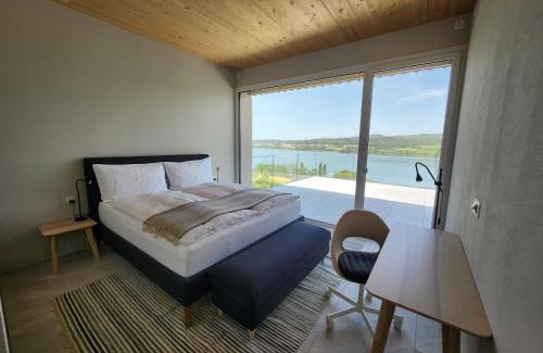 Beinwil am See Casa | Lakeview Guest Rooms with huge rooftop terrace