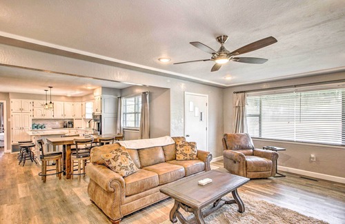 Lakeview Casa | ¡NUEVO! Lakeview Home - ��A 1 milla del lago Bull Shoals!