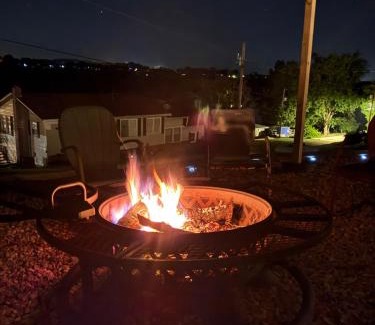 Shell Knob Casa | Lakeview Landing! 2 min walk to lake, boat parking