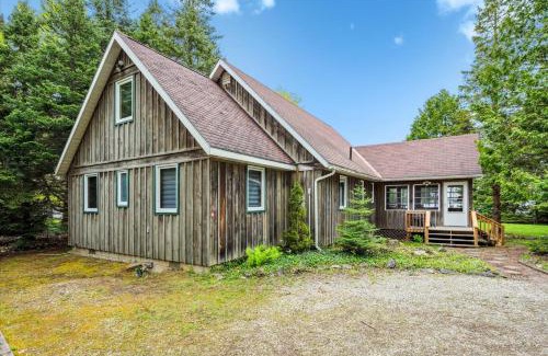 Tobermory Casa | Lakeview Loft A-frame Escape Tobermory
