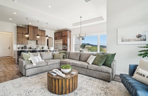 Deer Mountain Casa | Lakeview - minutes outside of Park City